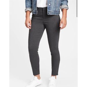 NWT Gap Signature Skinny Ankle pants
